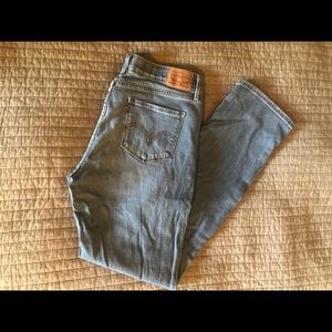 LEVI’S perfect waist straight leg jeans